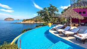 Oceanfront 15 Bedroom Villa for 28 Guests